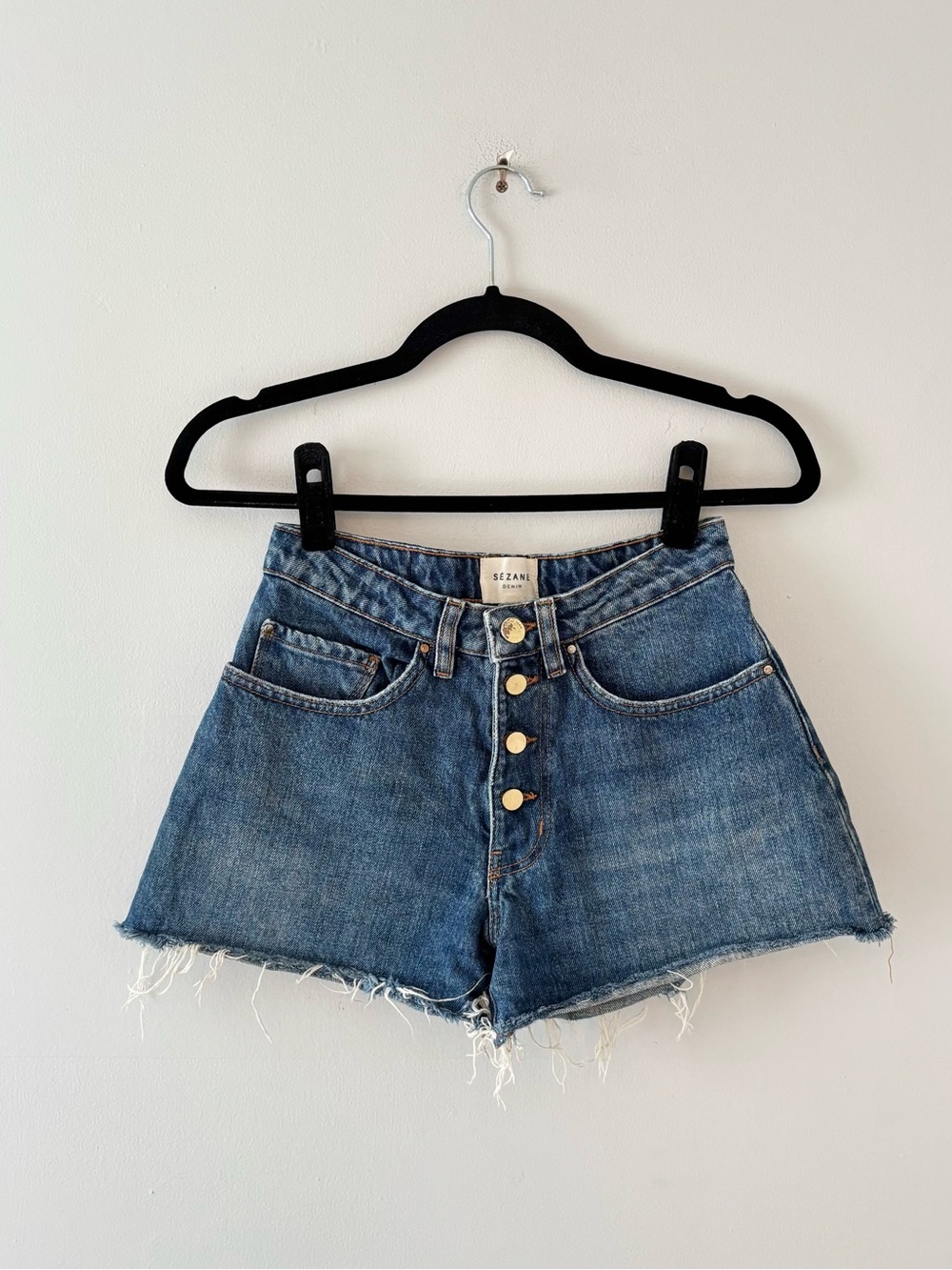 Sezane Denim Exposed Button-Fly Denim Shorts Raw Hem Mid-Rise Jean Rigid